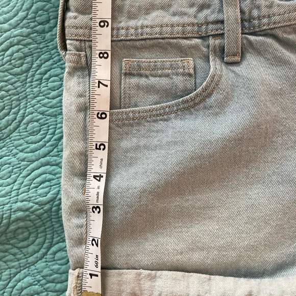 HM Jean Shorts - Picture 5 of 6